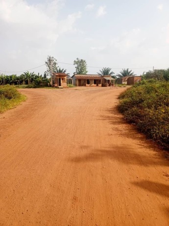 benin-ze-sekou-gdiz-glo-20-parcelles-de-400m2-chacune-avec-titre-foncier-big-1