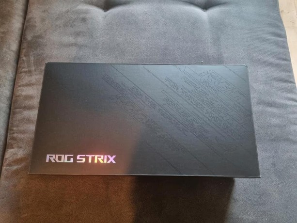 asus-rog-strix-geforce-rtx-4090-oc-24gb-big-4