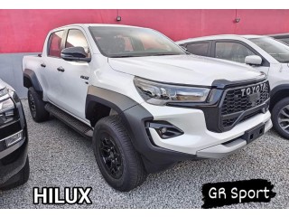 TOYOTA HILUX GR Sport